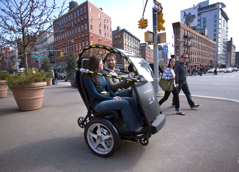 Illustration for article titled GM, Segway To Unveil New Two-Wheeled Urban Vehicle